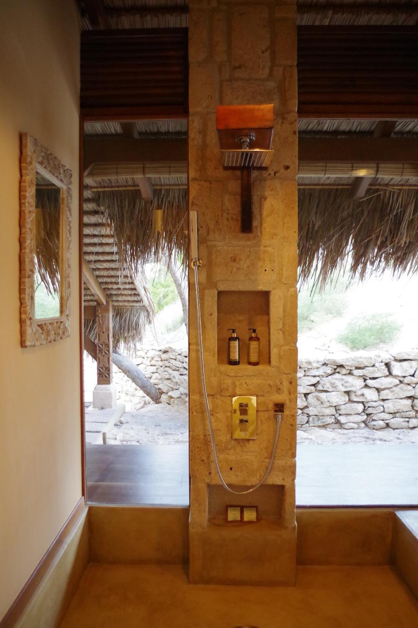 Demeure De La Compagnie Generale Des Huiles Precieuses Acomodação com café da manhã Ifaty Exterior foto